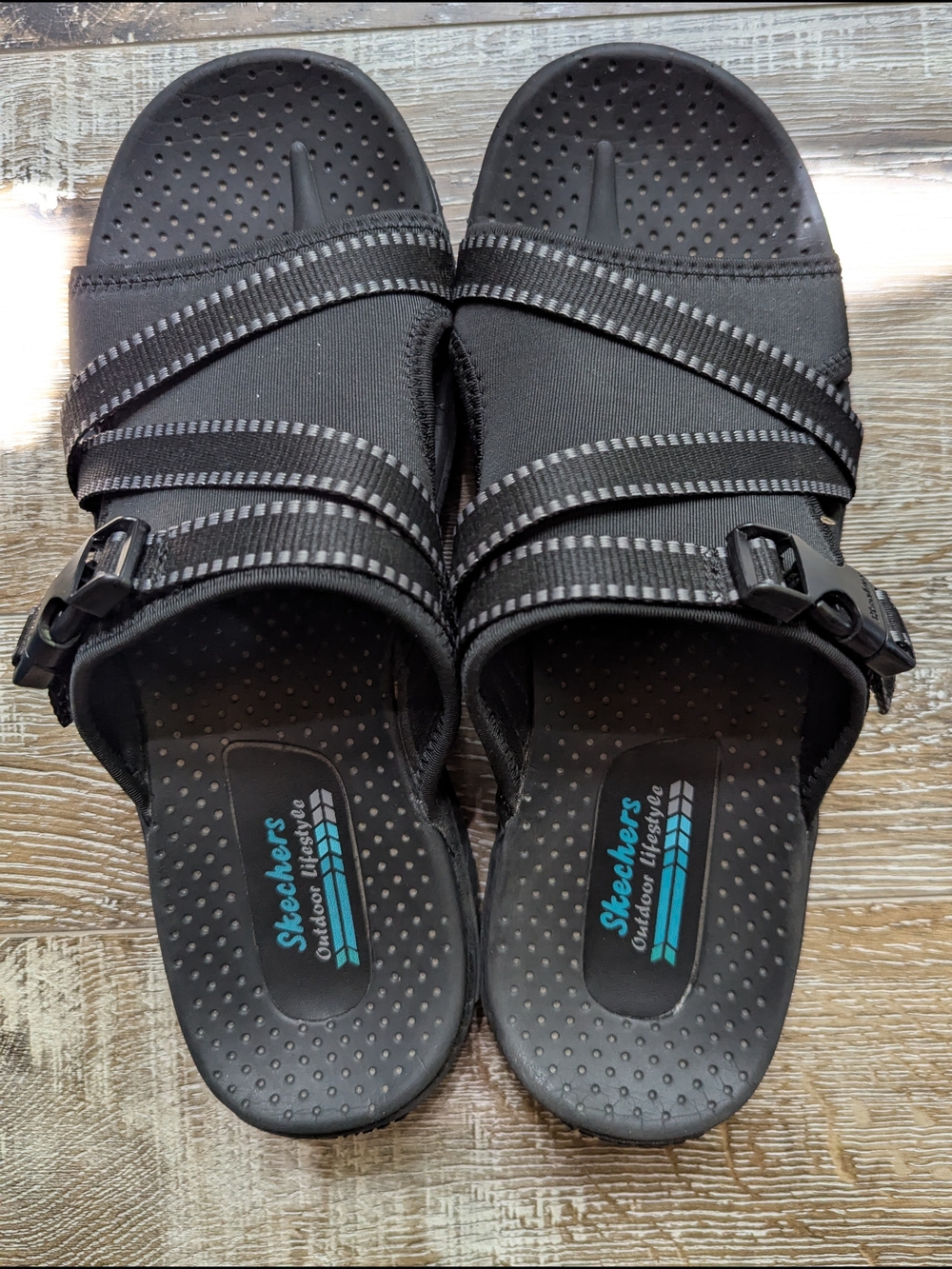 Skechers Black Reggae Slide Sandals Size 9